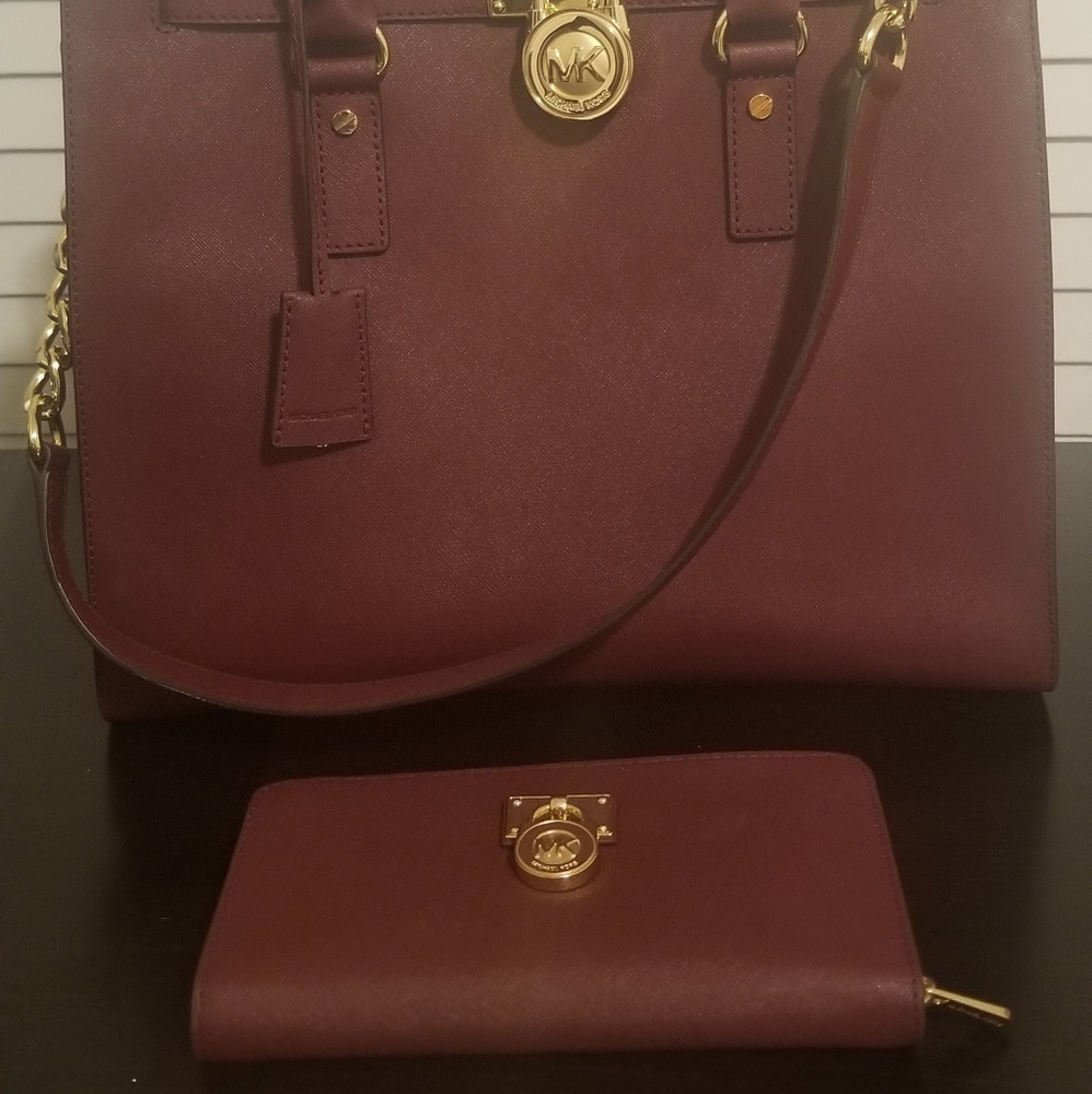 Handbag - Picture 3 of 3